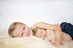 Newborn Photographer-9.jpg